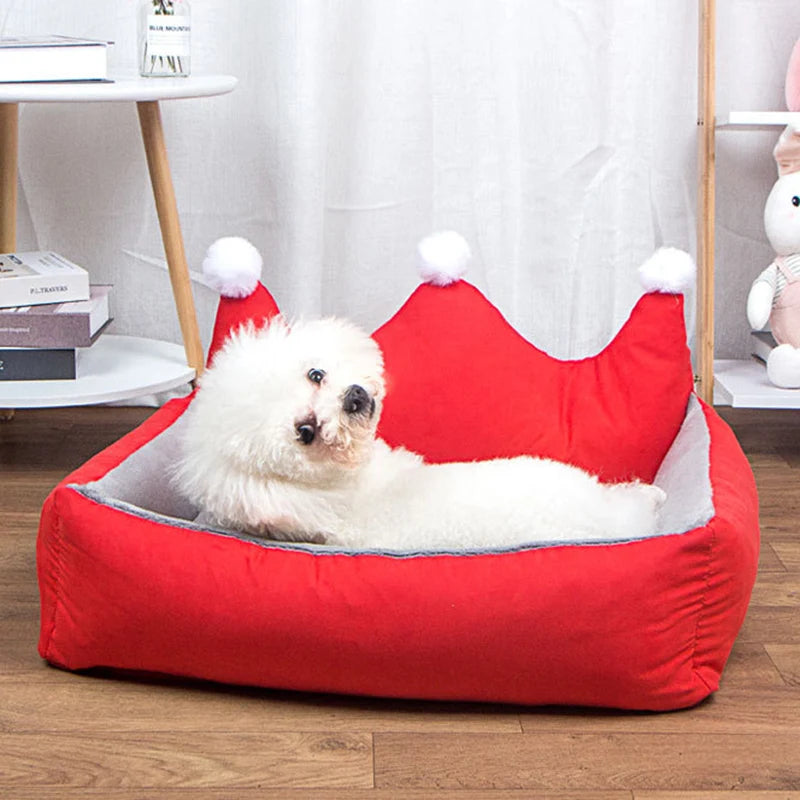 "Cama Sofá Cálida de Invierno para Perros y Gatos – Cama Lujuosa con Corona para Mascotas Pequeñas"